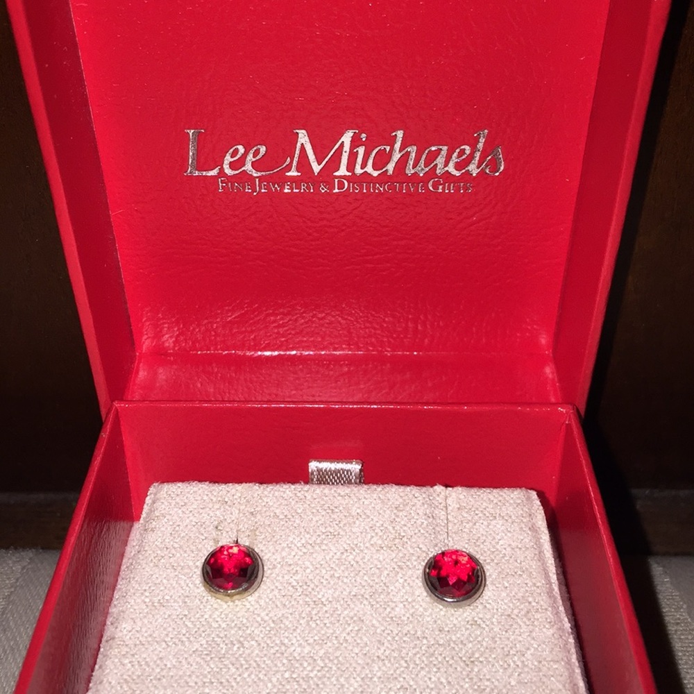 Sterling Silver Garnet Studs
